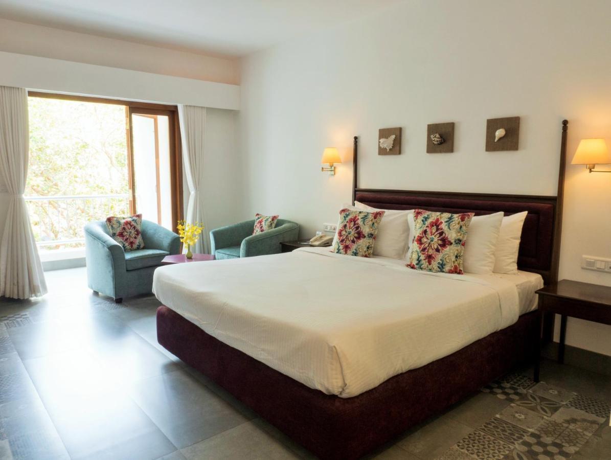 Prainha Resort By The Sea Panaji Exterior photo
